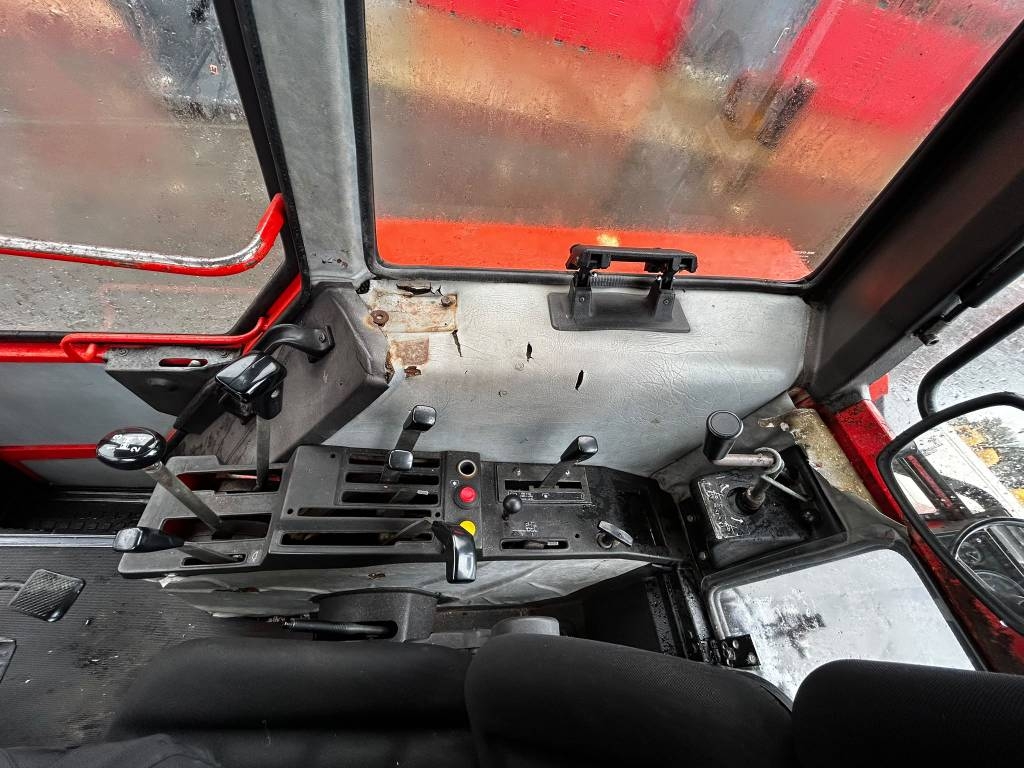 Valmet 605 / 4WD, Фронтальний навантажувач, Чистий kuva 10