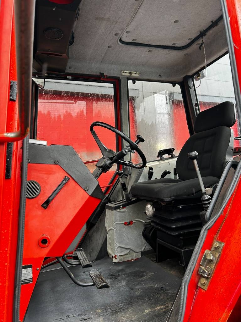 Valmet 605 / 4WD, Фронтальний навантажувач, Чистий kuva 9