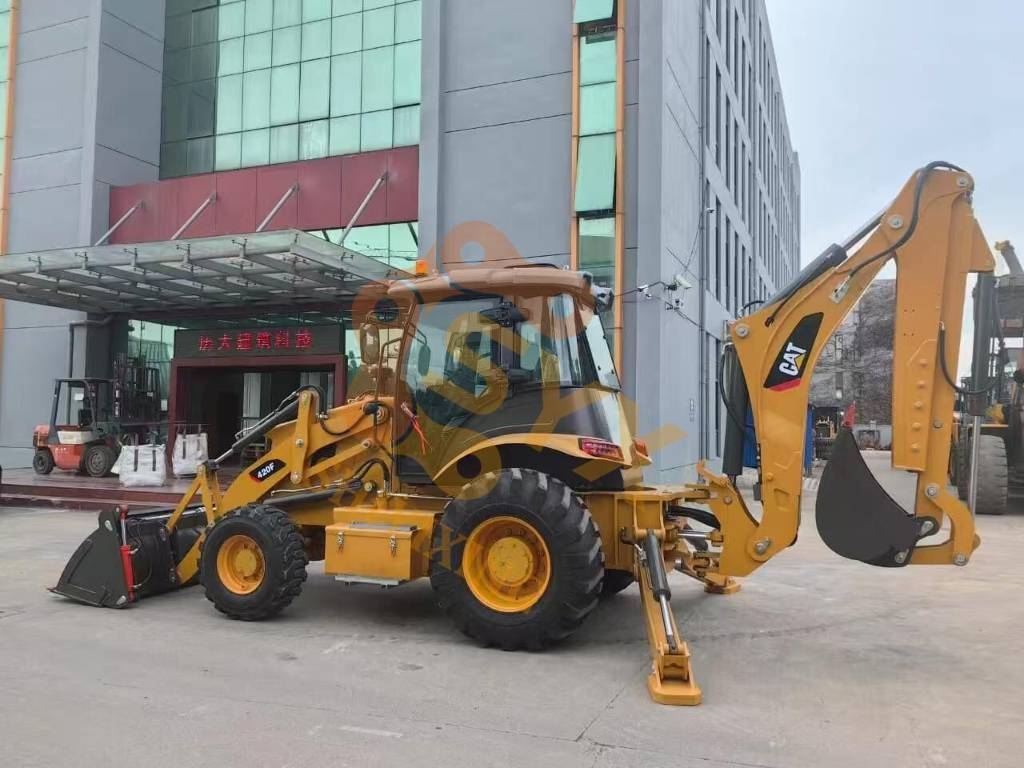 Tractopelle Caterpillar 420 F — occasion 2026