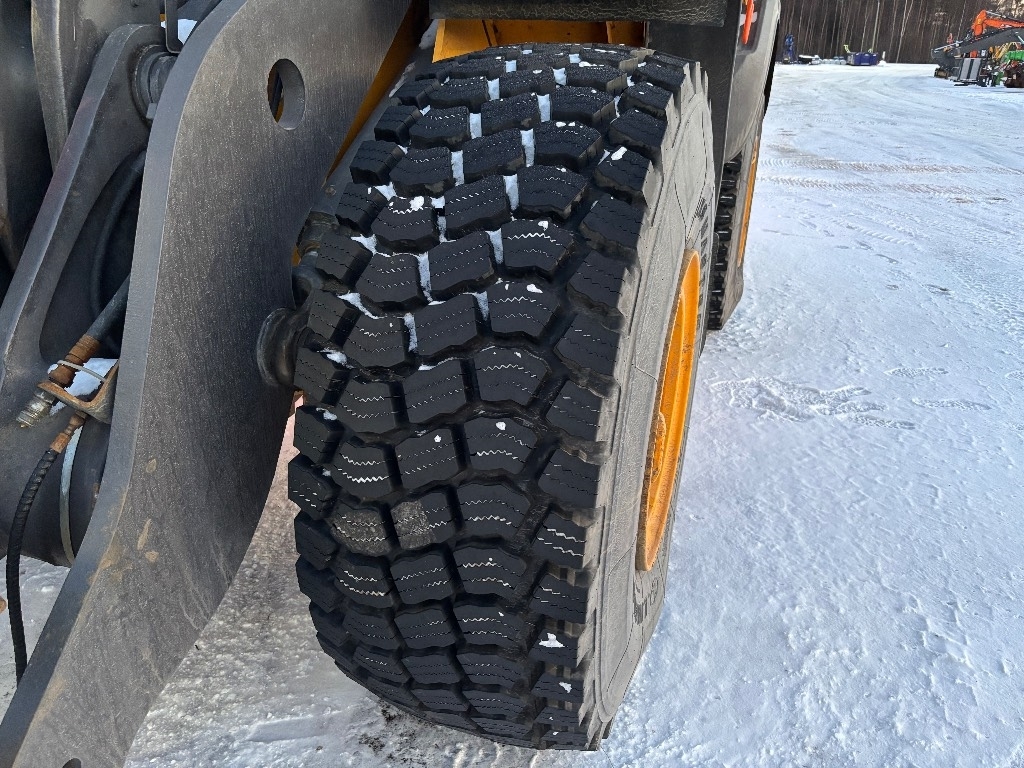 Volvo L 110 H / Neumáticos nuevos, CDC, BSS kuva 9