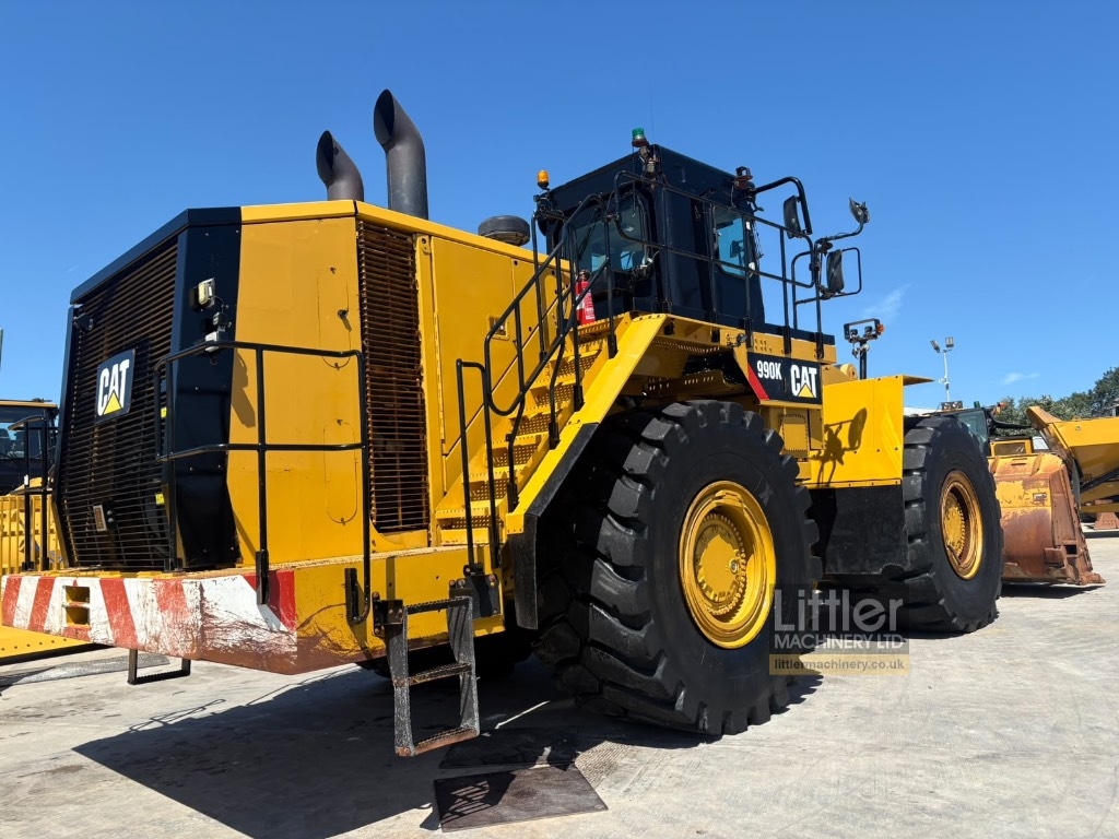 CAT 990K