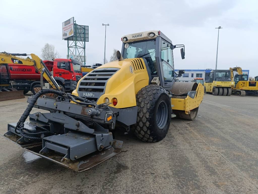 Hamm H13 i