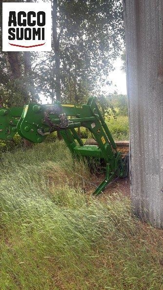 John Deere ETUKUORMAIN 635R