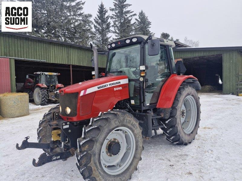 Massey Ferguson 5445 DYNA-4