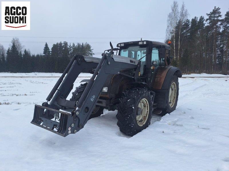 Valtra N142 VERSU