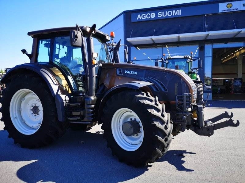 Tracteur agricole Valtra T213 VERSU — occasion 2012, 8 500 h
