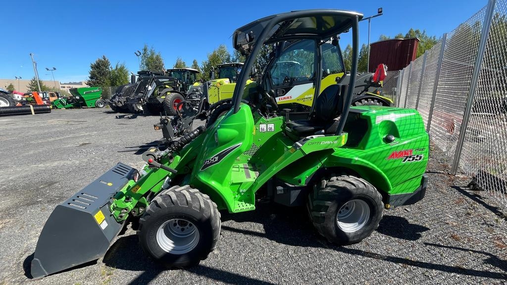 Avant 755