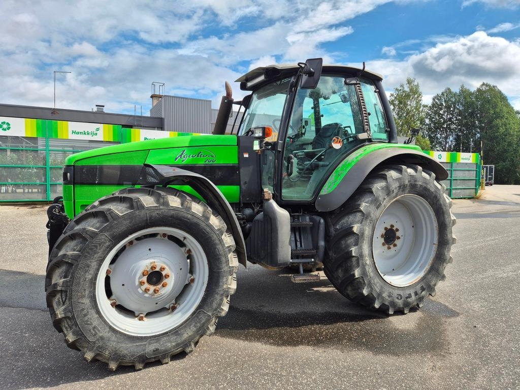 Deutz-Fahr AGROTRON 200
