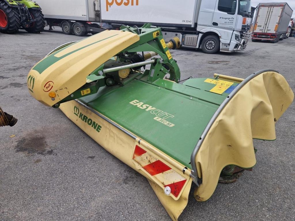 Krone ECF360MT ETUNIITTOKONE