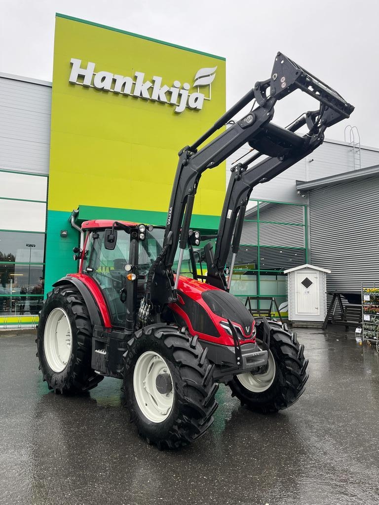 Valtra G 105 + G4 ETUKUORMAIN