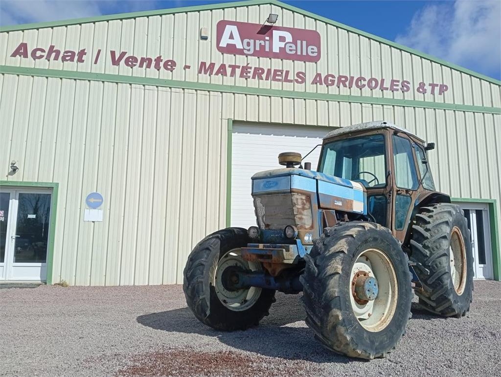 Ford 7910