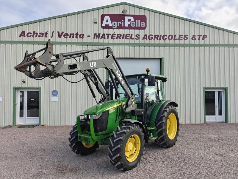 John Deere 5115M