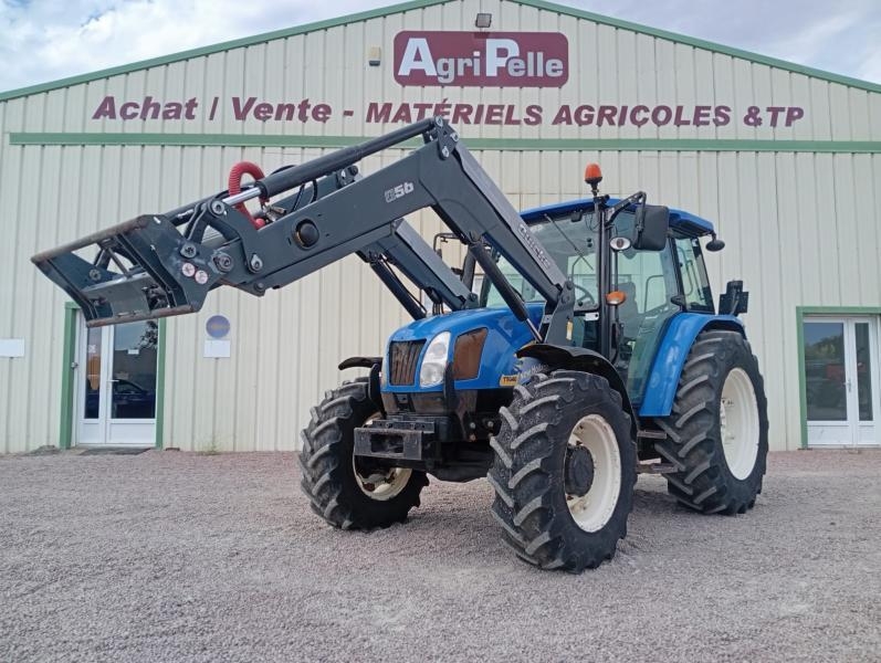 New Holland T5040