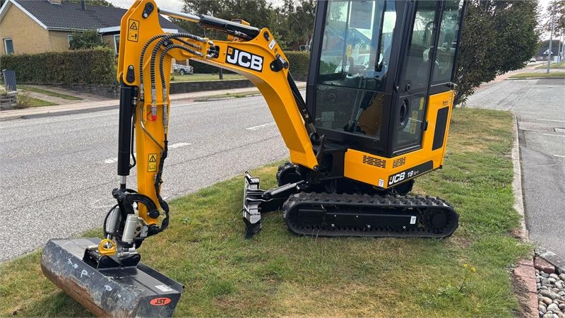 JCB 19C-1
