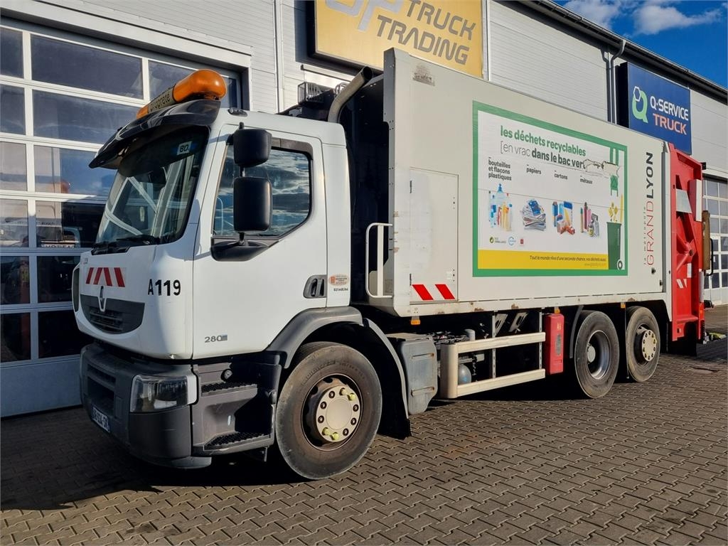 Renault Premium