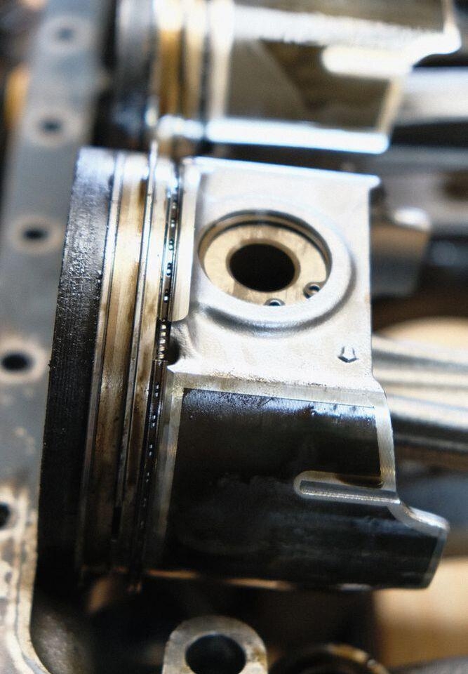 Moteur de camion Kubota Tłok silnik cat c3.3 oryginał caterpillar B CDI-T — occasion