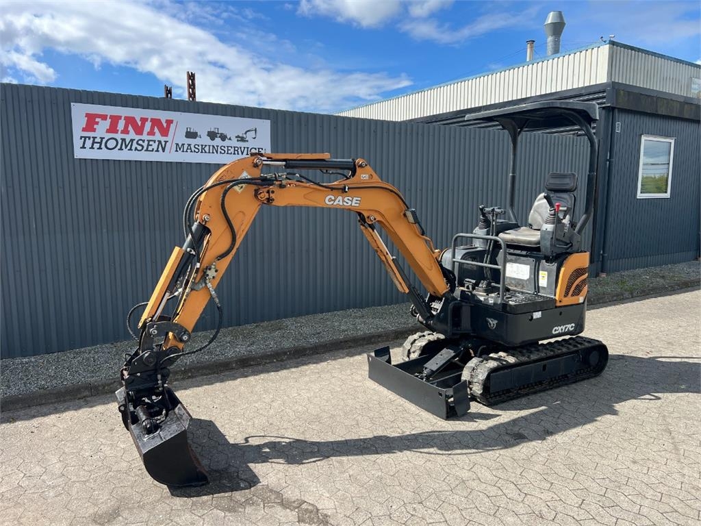 CASE CX17C - 1.800 kg. Minigraver / 3 skovle