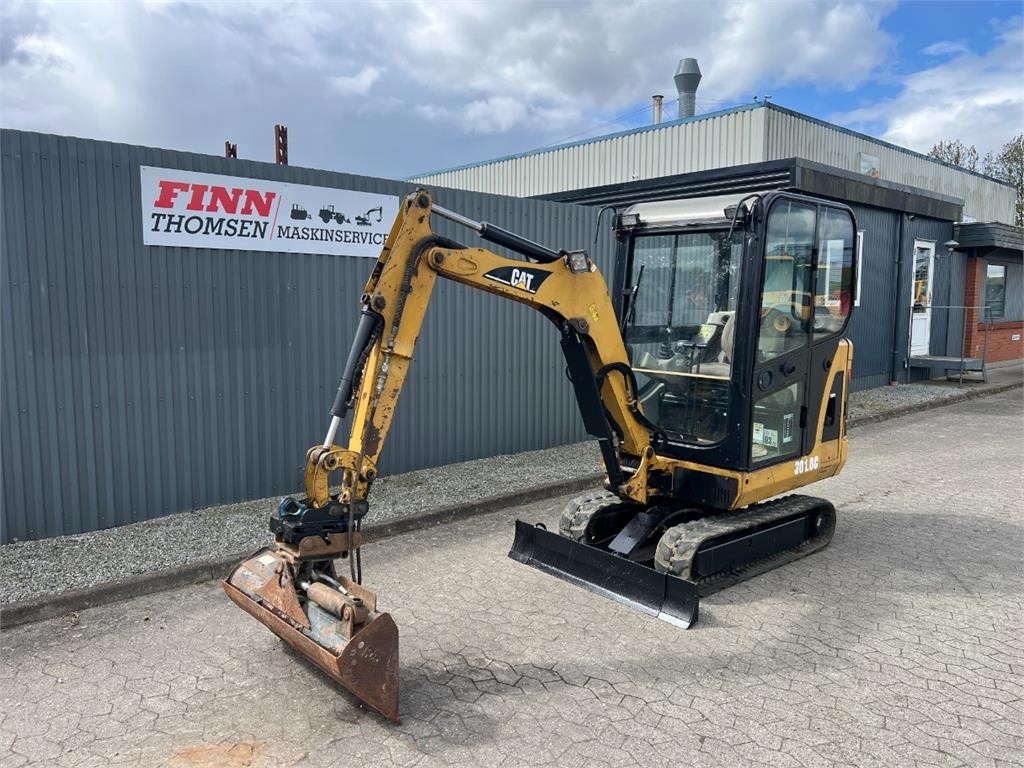 CAT 301.8 C minigraver / 3 Skovle