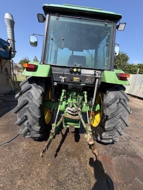 John Deere 3050 - kontakt for pris