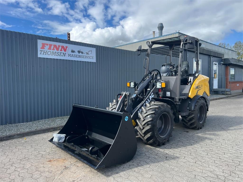 Mecalac MCL6+ / Skovl og pallegafler