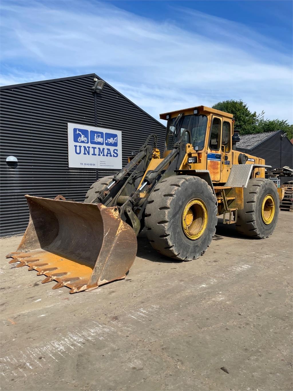 Volvo L90