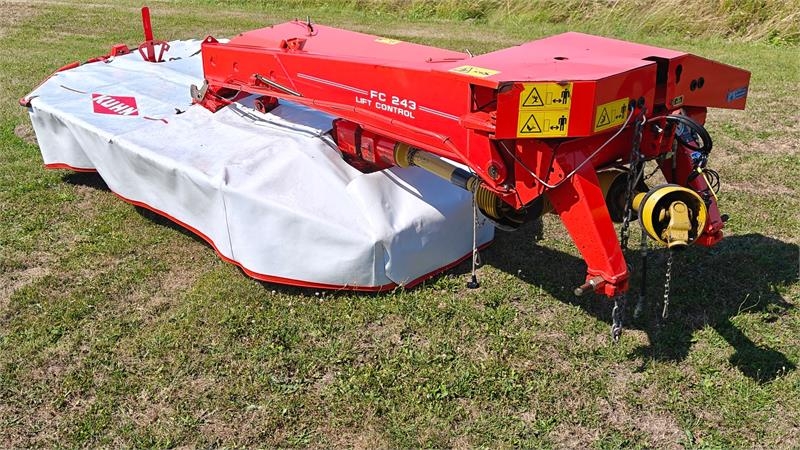 Kuhn FC243 Med Crimper