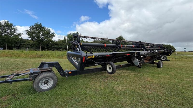 MacDon D60 D60