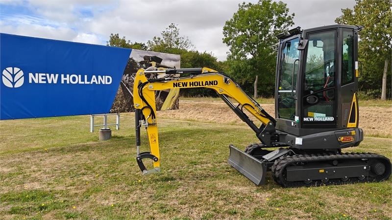 Mini-pelle New Holland E25D — occasion 2026