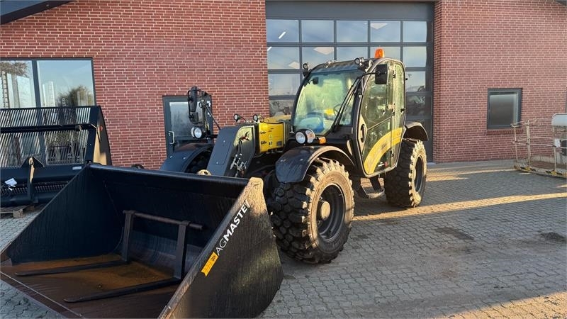 New Holland TH6.32