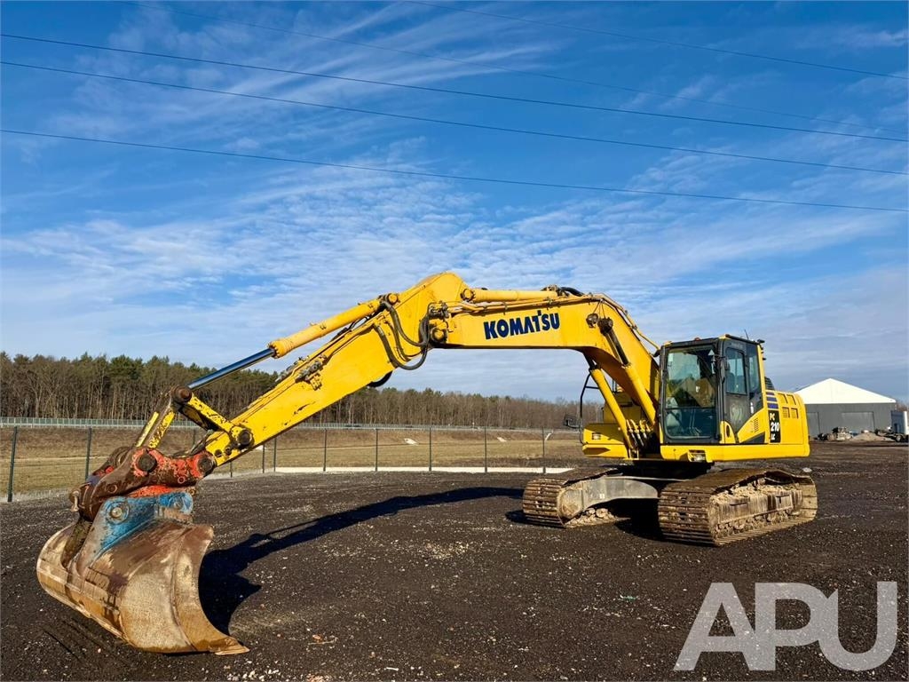 Komatsu PC210LC-10