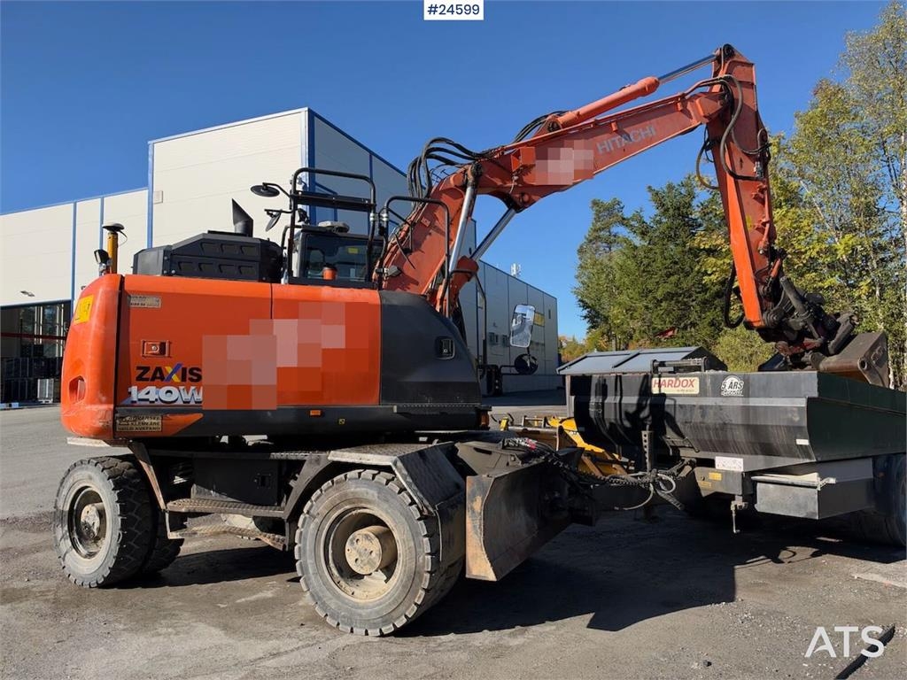 Hitachi ZX140W-6 Wheeled excavator with tilt, bucket and N