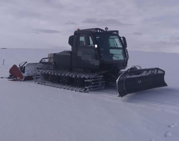 Prinoth Huskey snow groomer