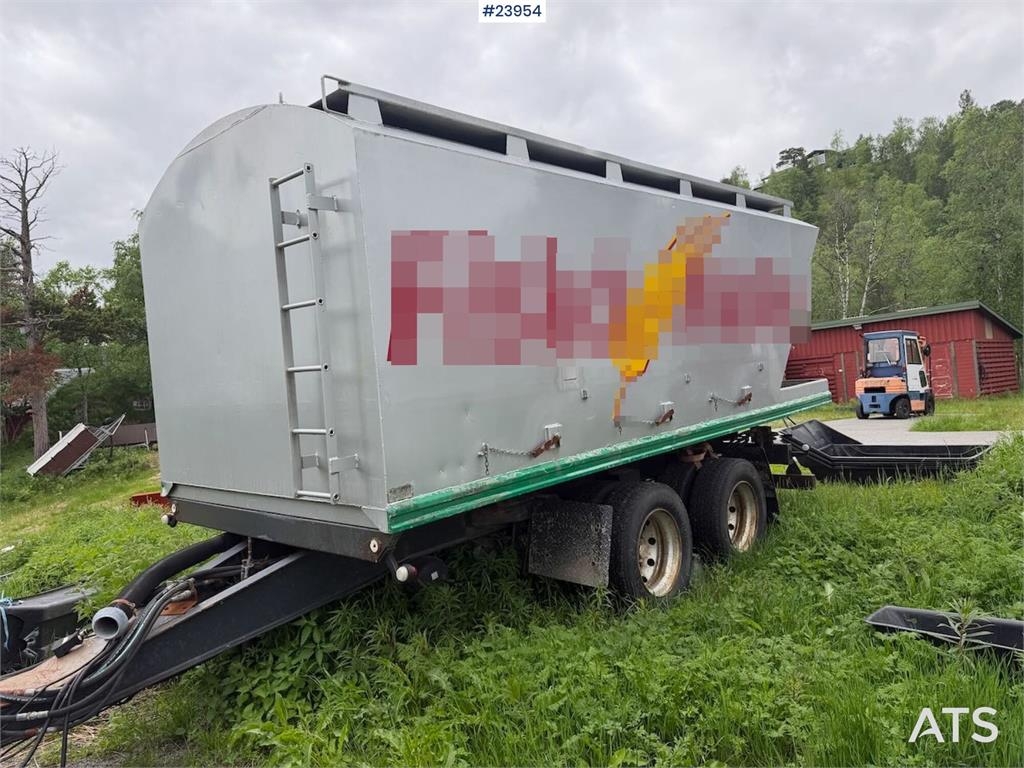 Trailer-Bygg TB 20 tipper trailer. Repair project.