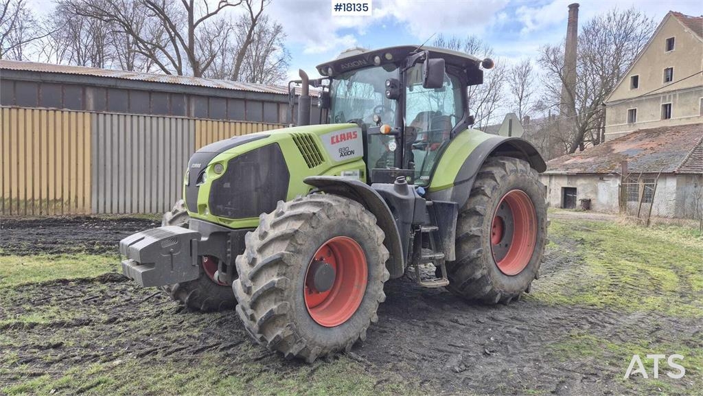 CLAAS Axion 830