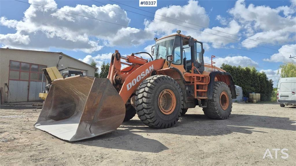 Doosan DL 400