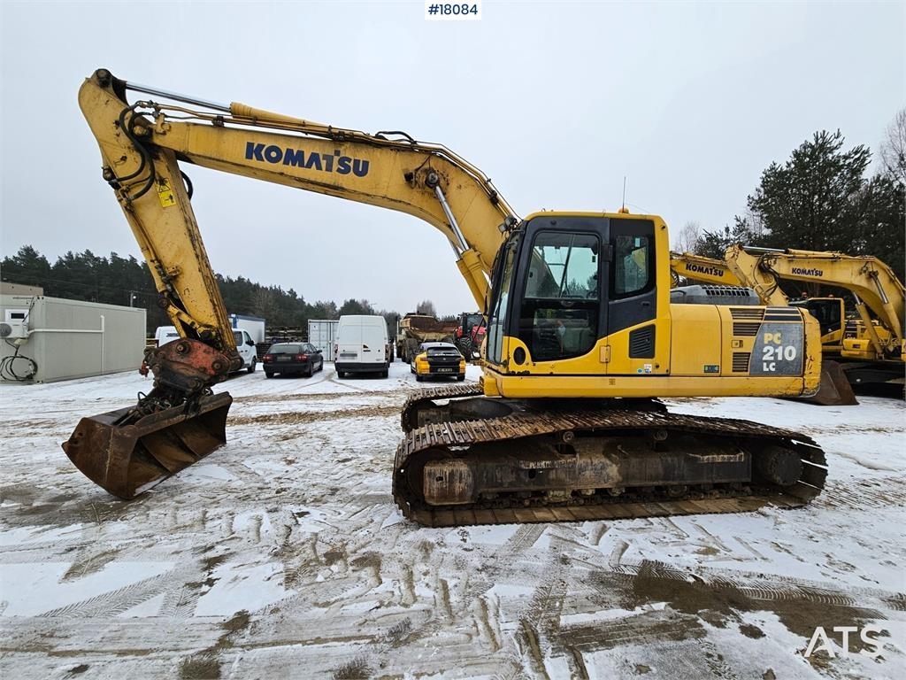Komatsu PC210LC-8