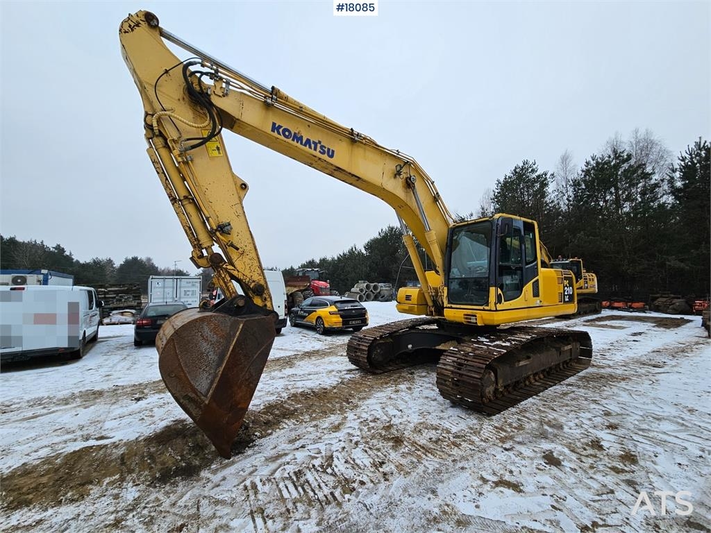 Komatsu PC210LC-8
