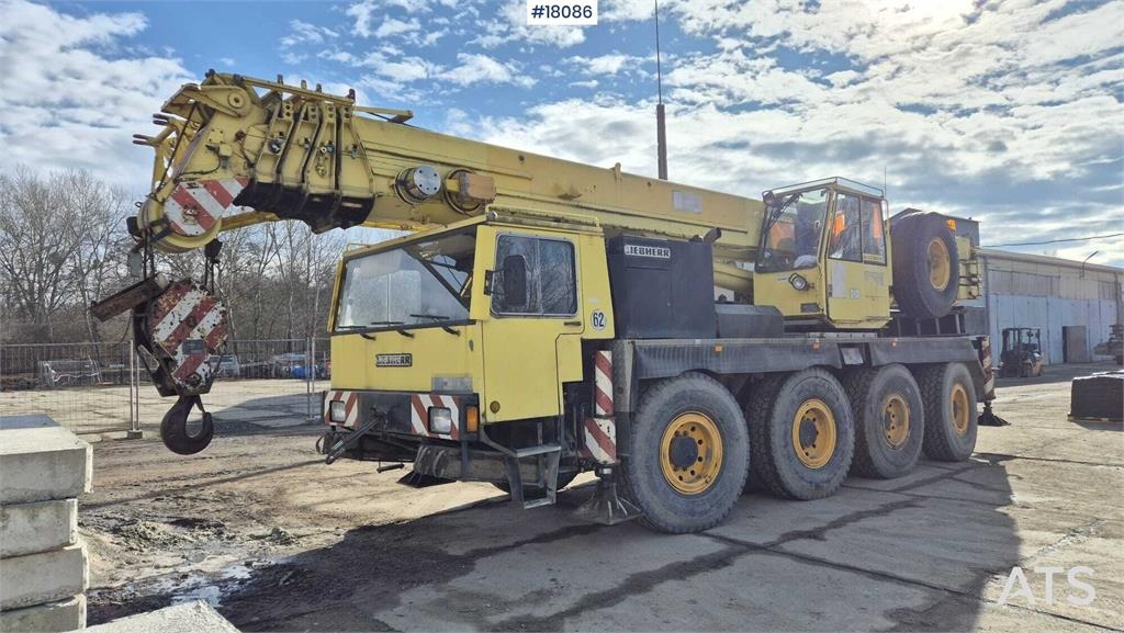 Liebherr LTM 1050