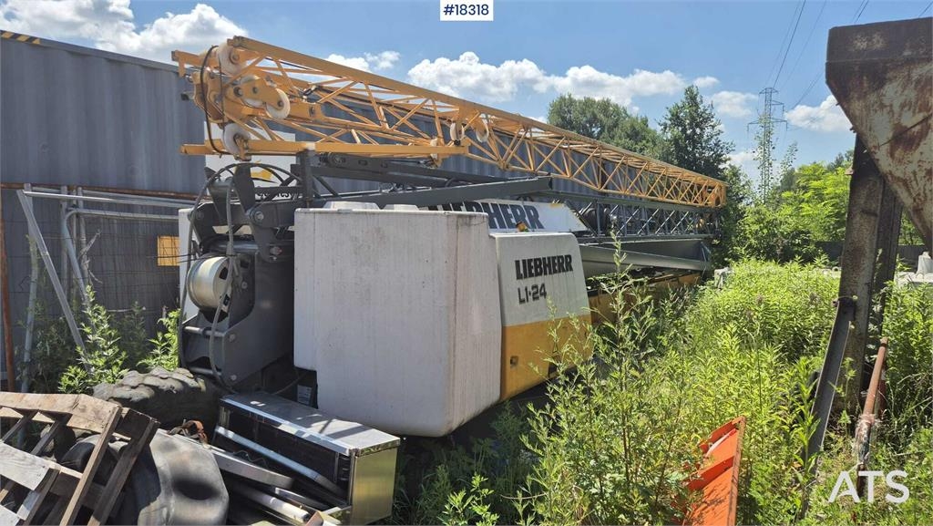 Liebherr V2000