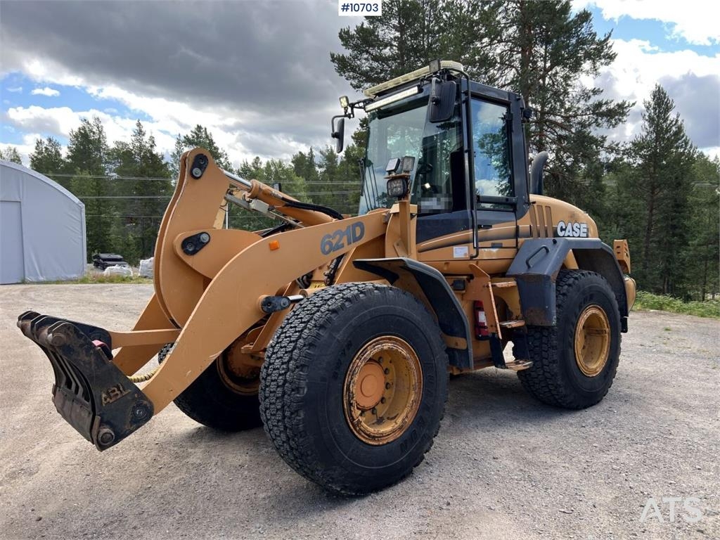 CASE 621D/1