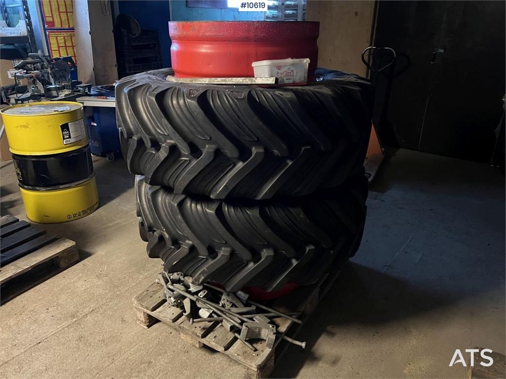Dubbelmontage 440/65R28