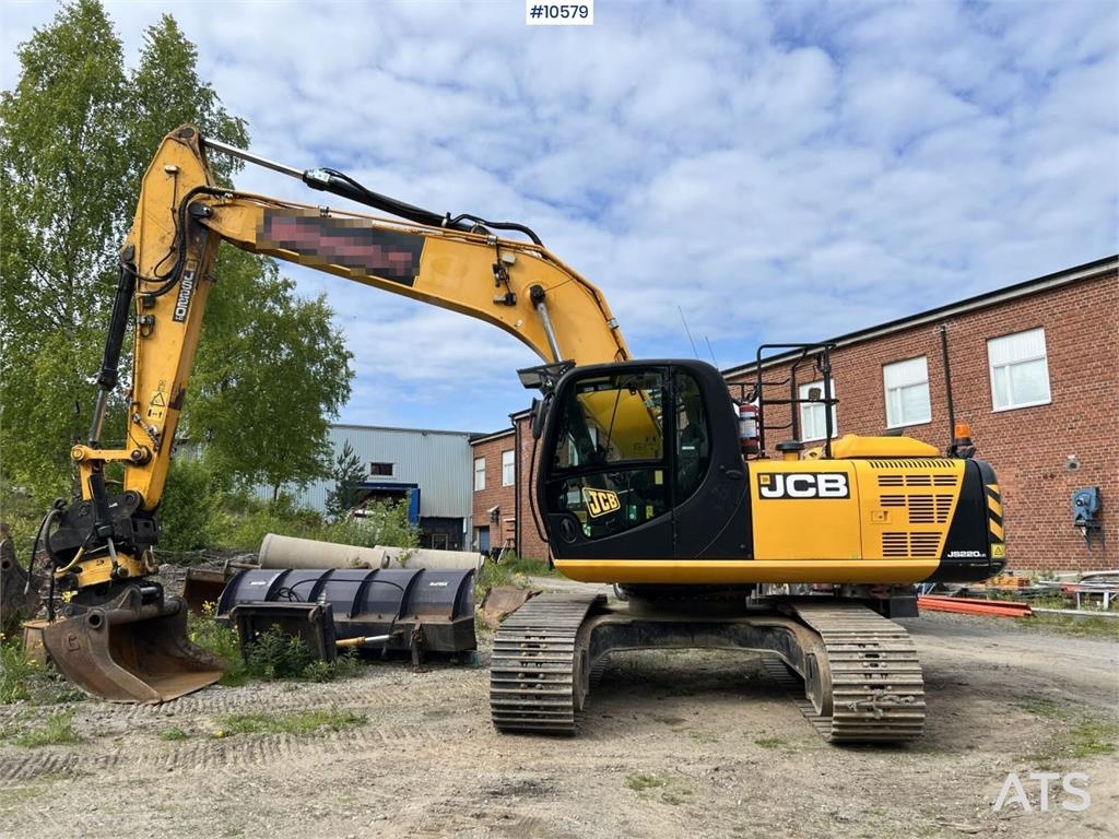 JCB JS220LCT4F