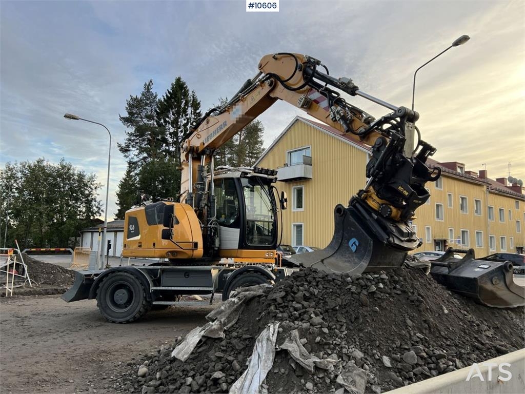 Liebherr A916 Compact Litronic