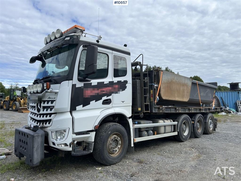 Mercedes-Benz Arocs
