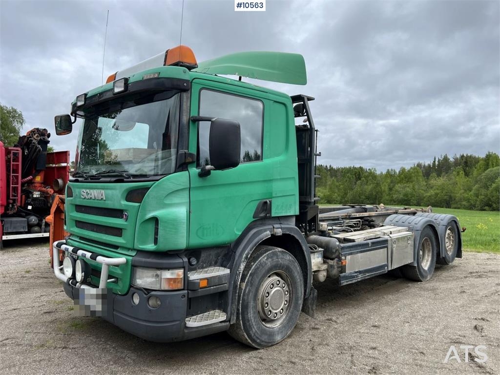 Scania P420LB6X2*4HHA