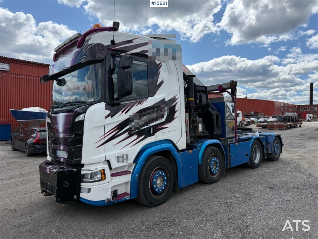 Scania R520 8x2*6