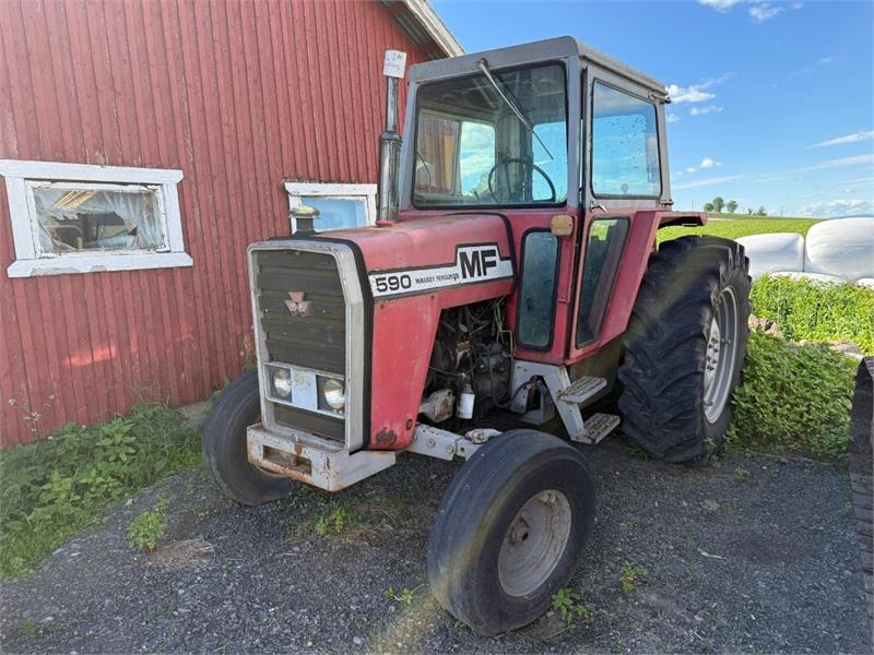 Tracteur agricole Massey Ferguson 590 — occasion 1980