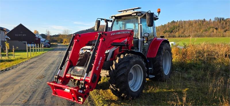 Tracteur agricole Massey Ferguson 5S.145 — occasion 2023