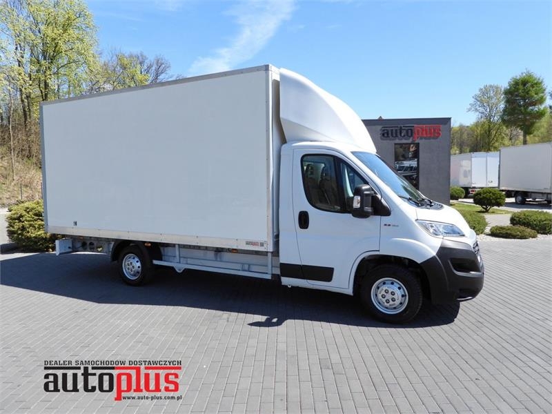 Fiat DUCATO BOX 9 PALLETS CRUISE CONTROL NAVIGATION
