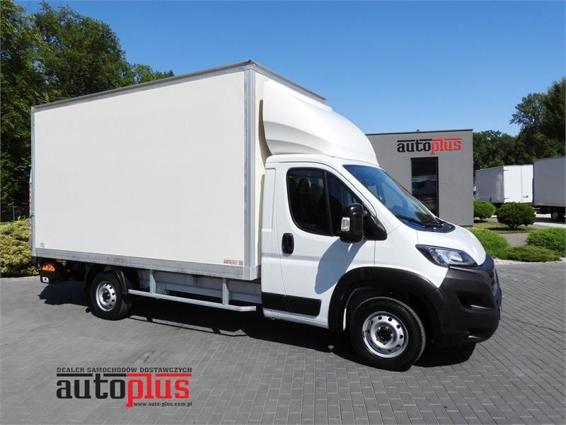 Fiat DUCATO BOX LIFT 8 PALLETS CRUISE CONTROL